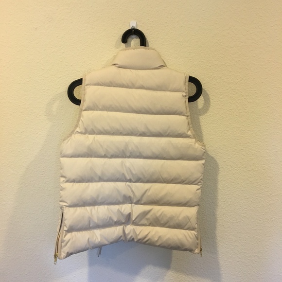 NWT J. Crew mountain puffer vest - Picture 3 of 4